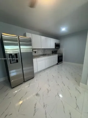 10011 SW 164th Terrace Miami FL 33157