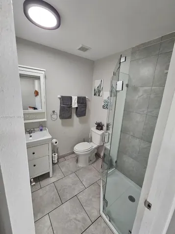 2224 SW 11th Street Miami FL 33135