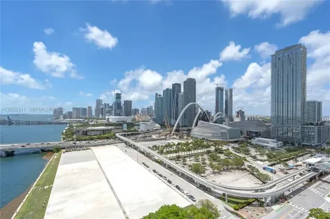 555 NE 15th Street Miami FL 33132