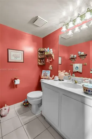 555 NE 15th Street Miami FL 33132