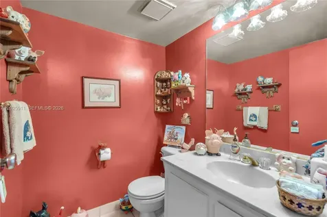 555 NE 15th Street Miami FL 33132