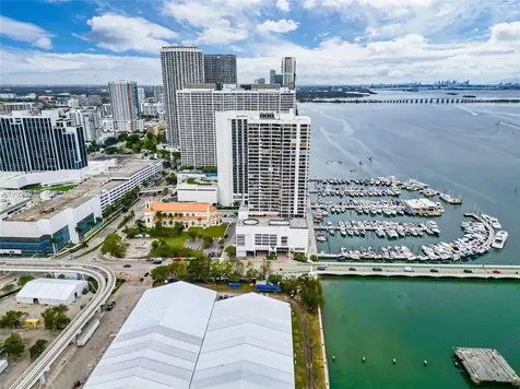 555 NE 15th Street Miami FL 33132