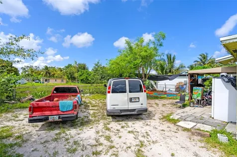 2365 NW 155th Street Miami Gardens FL 33054