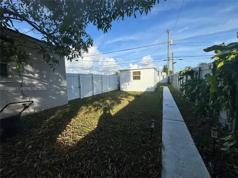 Miami FL 33165