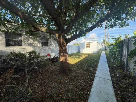 Miami FL 33165