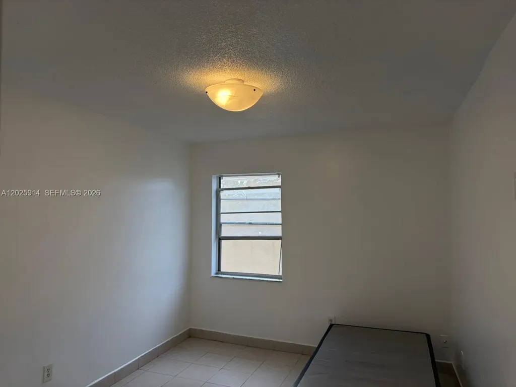 6820 W Flagler Street Miami FL 33144