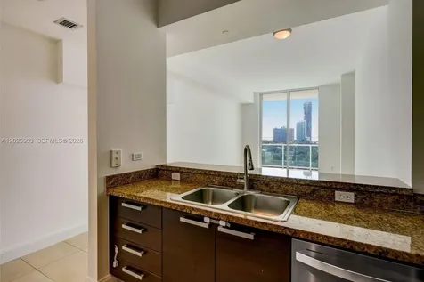 2525 SW 3rd Avenue Miami FL 33129