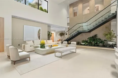 7895 SW 52nd Court Miami FL 33143
