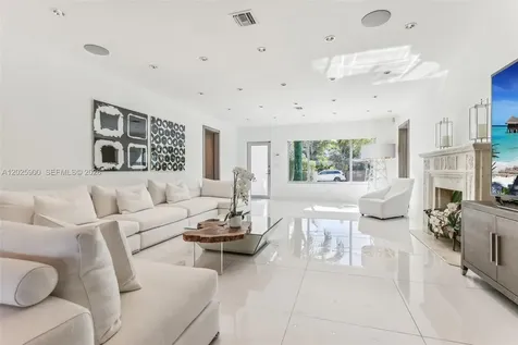 1231 Stillwater Drive Miami Beach FL 33141
