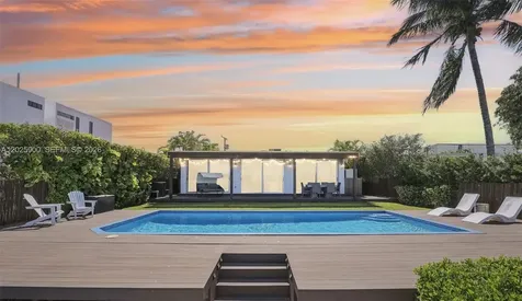 1231 Stillwater Drive Miami Beach FL 33141
