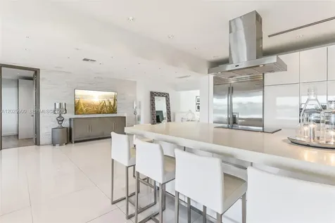 1231 Stillwater Drive Miami Beach FL 33141