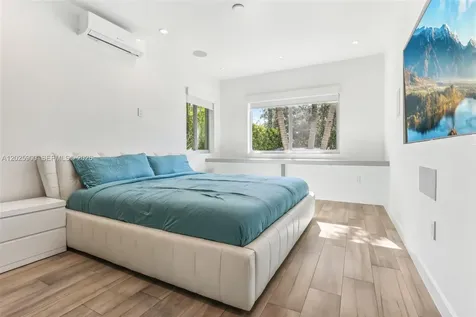 1231 Stillwater Drive Miami Beach FL 33141