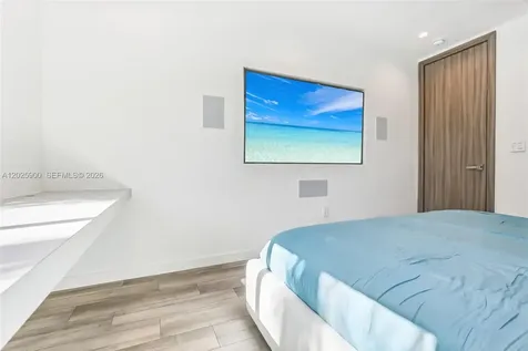 1231 Stillwater Drive Miami Beach FL 33141