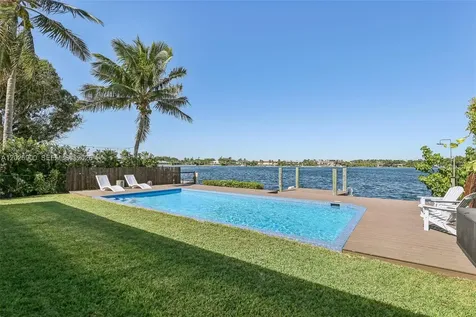 1231 Stillwater Drive Miami Beach FL 33141