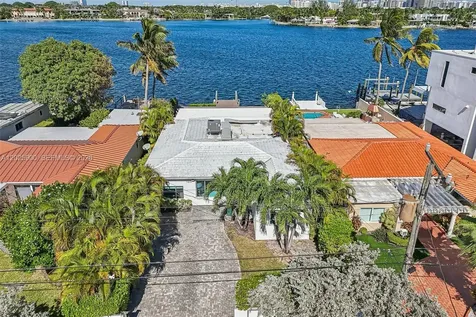 1231 Stillwater Drive Miami Beach FL 33141