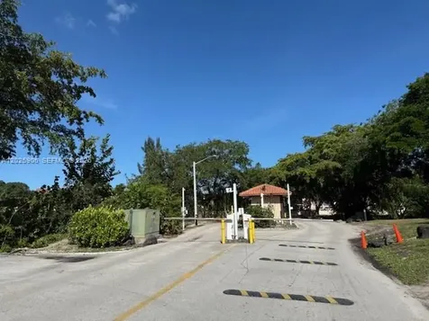6101 N Falls Circle Drive Lauderhill FL 33319