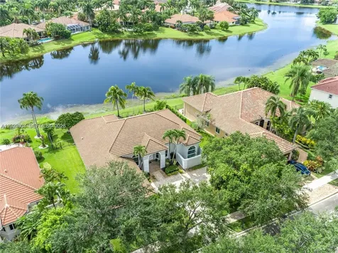 2708 Meadowood Drive Weston FL 33332