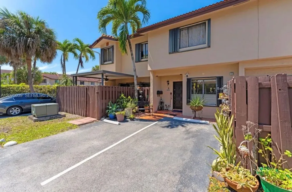 14205 SW 57th Lane Miami FL 33183