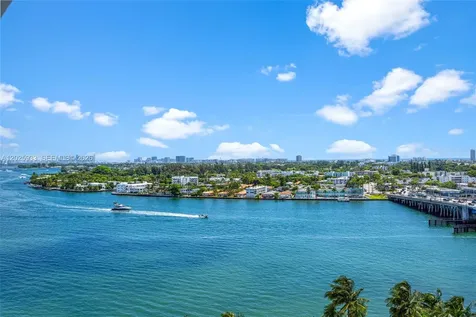 1865 79th St Causeway North Bay Village FL 33141