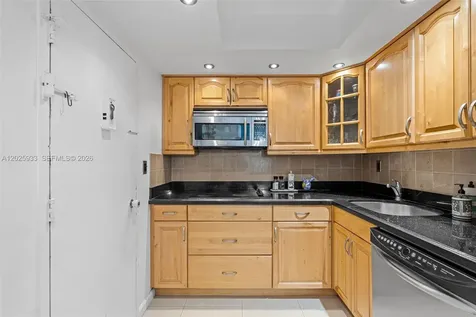 1865 79th St Causeway North Bay Village FL 33141