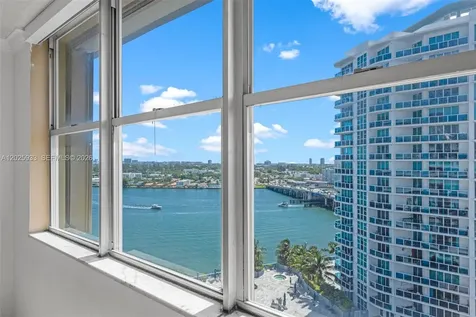 1865 79th St Causeway North Bay Village FL 33141