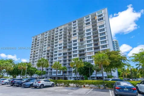 1865 79th St Causeway North Bay Village FL 33141