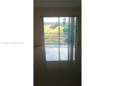 2880 NE 203rd Street Aventura FL 33180