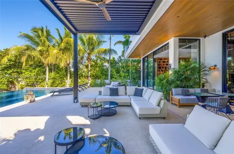 200 W Rivo Alto Drive Miami Beach FL 33139