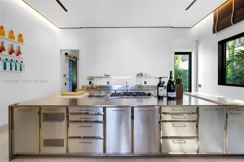 200 W Rivo Alto Drive Miami Beach FL 33139