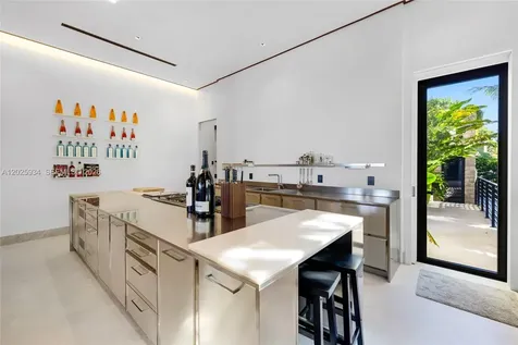 200 W Rivo Alto Drive Miami Beach FL 33139