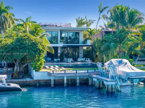 200 W Rivo Alto Drive Miami Beach FL 33139