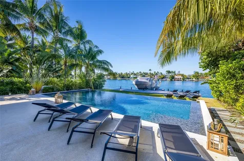 200 W Rivo Alto Drive Miami Beach FL 33139