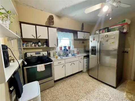1874 NW 19th Street Miami FL 33125