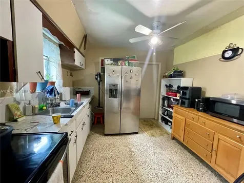 1874 NW 19th Street Miami FL 33125