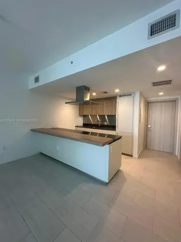 1000 Brickell Miami FL 33131