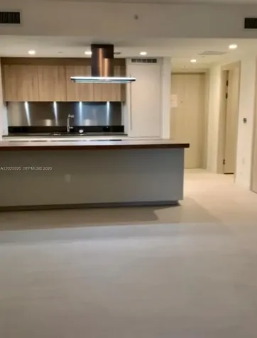 1000 Brickell Miami FL 33131