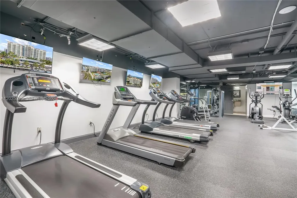 3020 NE 32nd Avenue Fort Lauderdale FL 33308