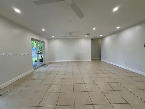 7711 SW 131st Avenue Miami FL 33183