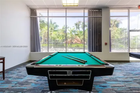 100 Bayview Drive Sunny Isles Beach FL 33160