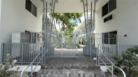 Miami Beach FL 33141
