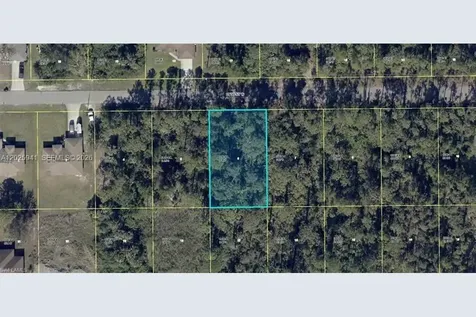 2803 E 11th Street Lehigh Acres FL 33972