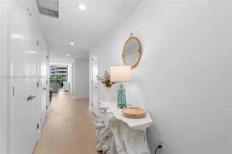 9221 E Bay Harbor Drive Bay Harbor Islands FL 33154