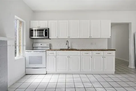 1745 SW 17th Street Miami FL 33145