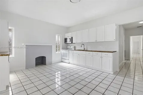 1745 SW 17th Street Miami FL 33145