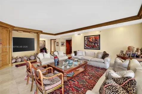 2600 Island Boulevard Aventura FL 33160