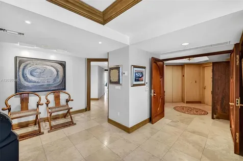 2600 Island Boulevard Aventura FL 33160
