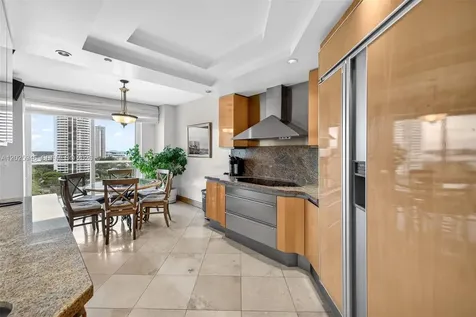 2600 Island Boulevard Aventura FL 33160