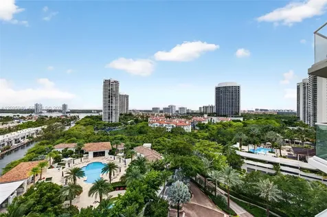 2600 Island Boulevard Aventura FL 33160