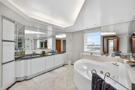 2600 Island Boulevard Aventura FL 33160