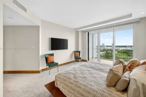 2600 Island Boulevard Aventura FL 33160